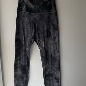 Tie-Dye Black and Gray Lululemon align Leggings